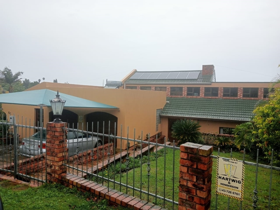 4 Bedroom Property for Sale in Nahoon Valley Park Eastern Cape